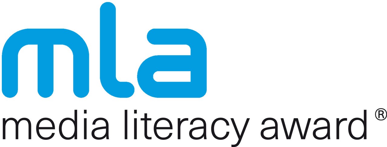 media literacy award - Logo