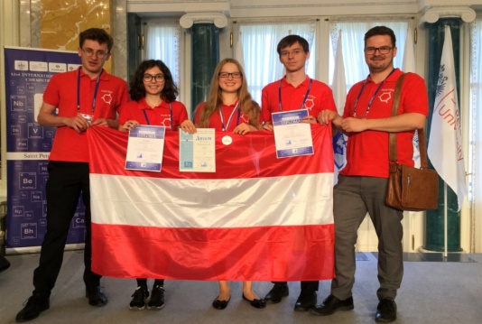Die österreichischen Teilnehmer/innen an der 53. Internationalen Mendeleev-Chemie-Olympiade